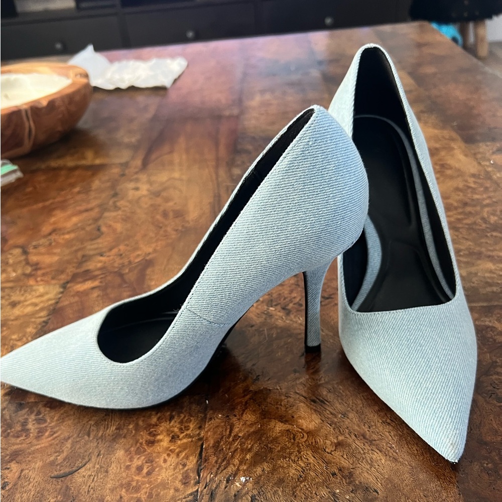 Zara- denim pumps